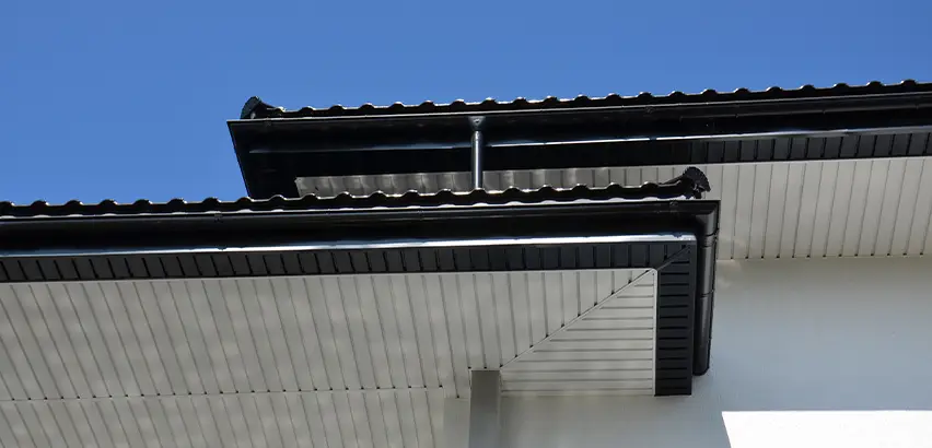 Roof Overhang Repair in Fallbrook